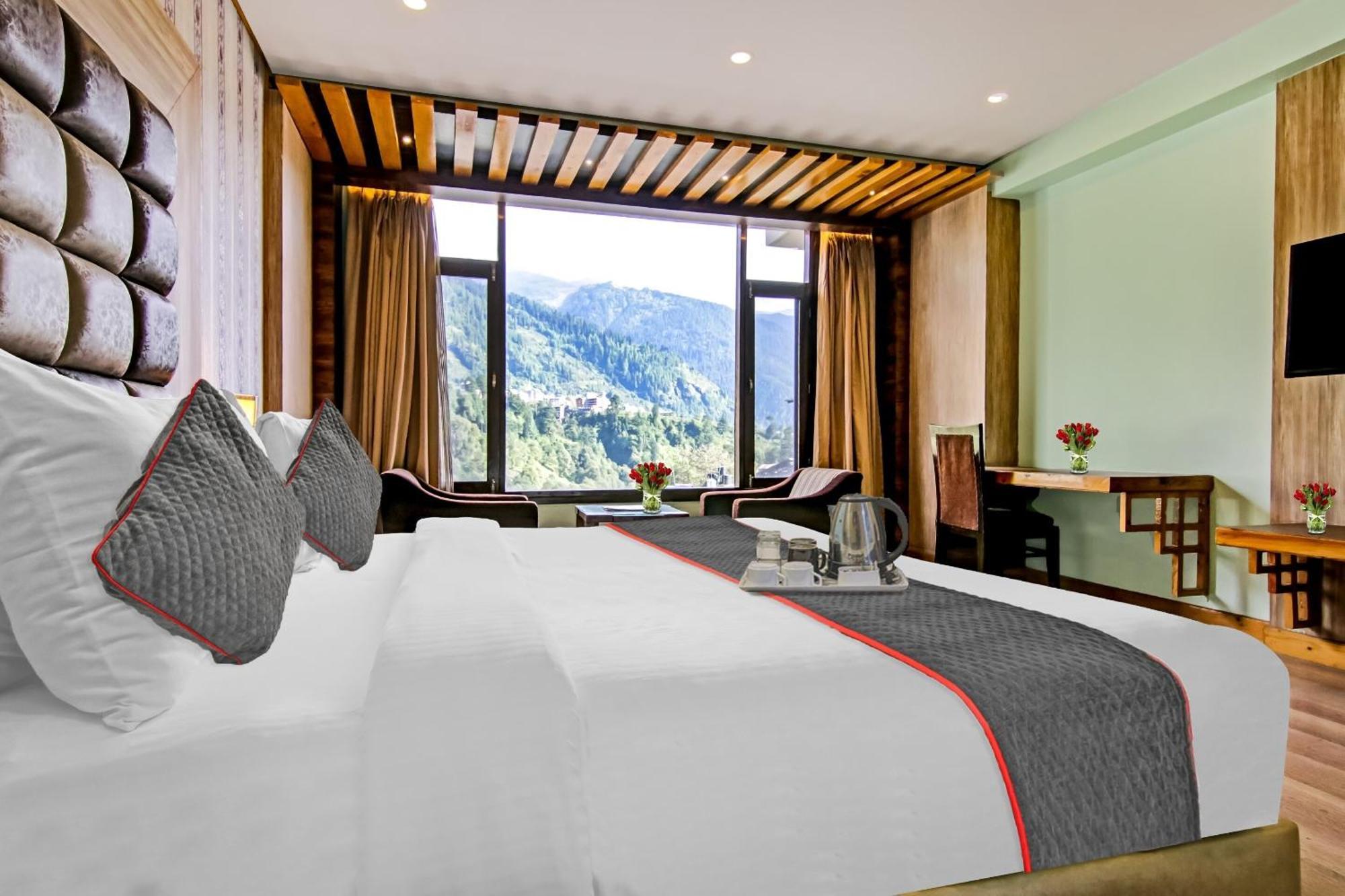 Townhouse Oak Rohtang Heights Hotel Manali  Exterior photo