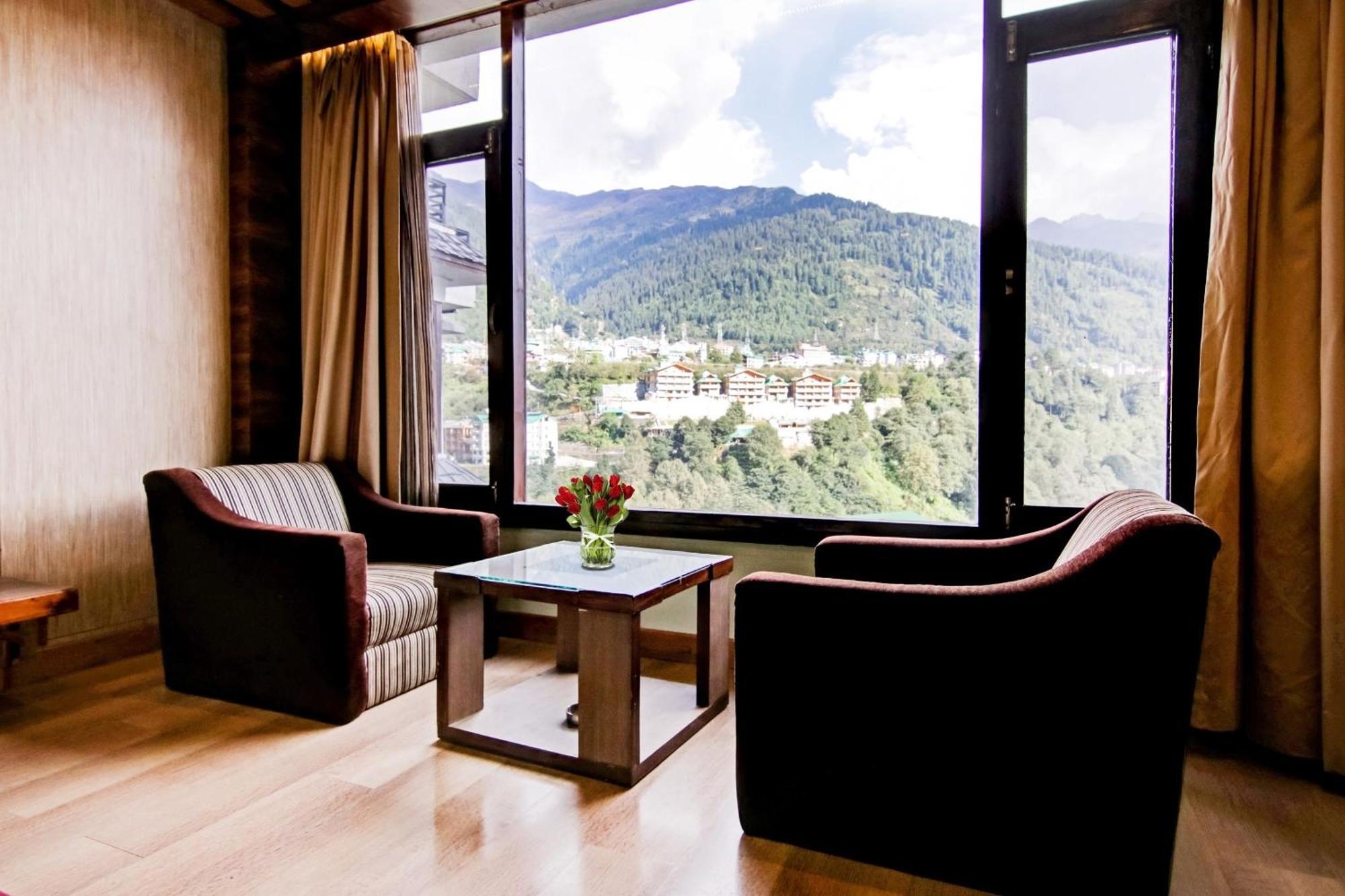 Townhouse Oak Rohtang Heights Hotel Manali  Exterior photo